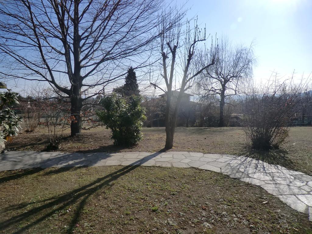Villa Casale Cadeloro Nebbiuno Exterior foto
