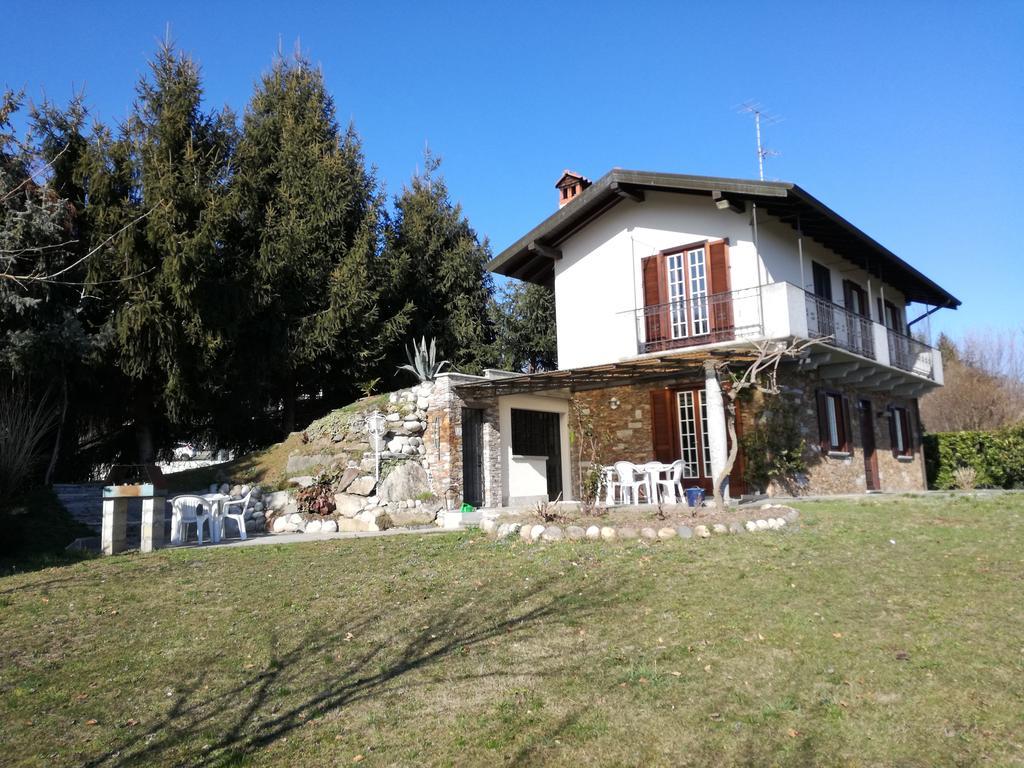 Villa Casale Cadeloro Nebbiuno Exterior foto
