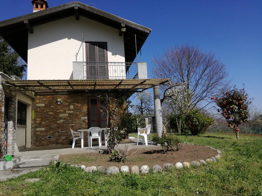 Villa Casale Cadeloro Nebbiuno Exterior foto